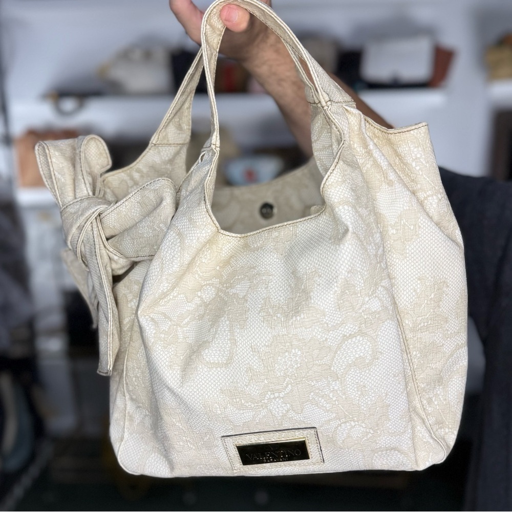 VALENTINO HOBO